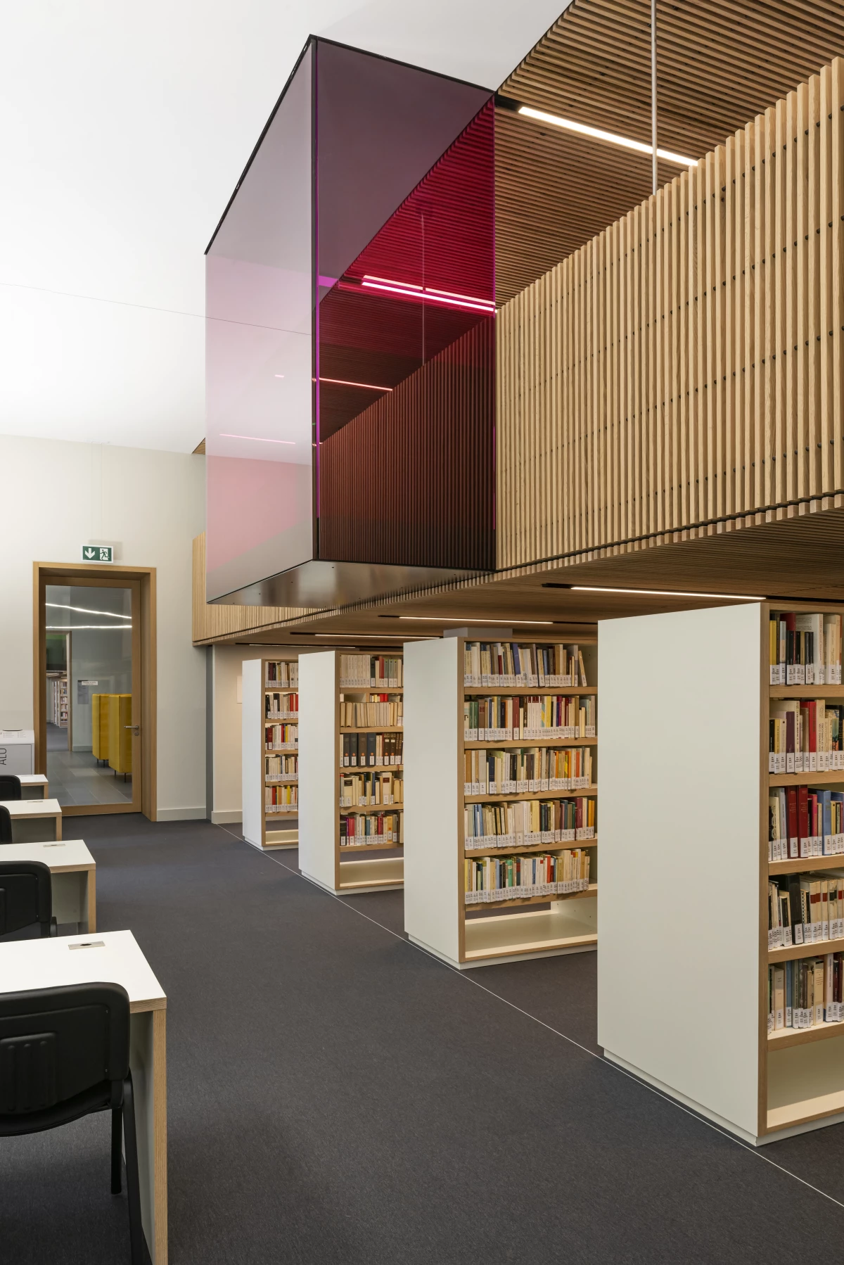 Bibliothèque de l'université de Genève _ Site des Bastions