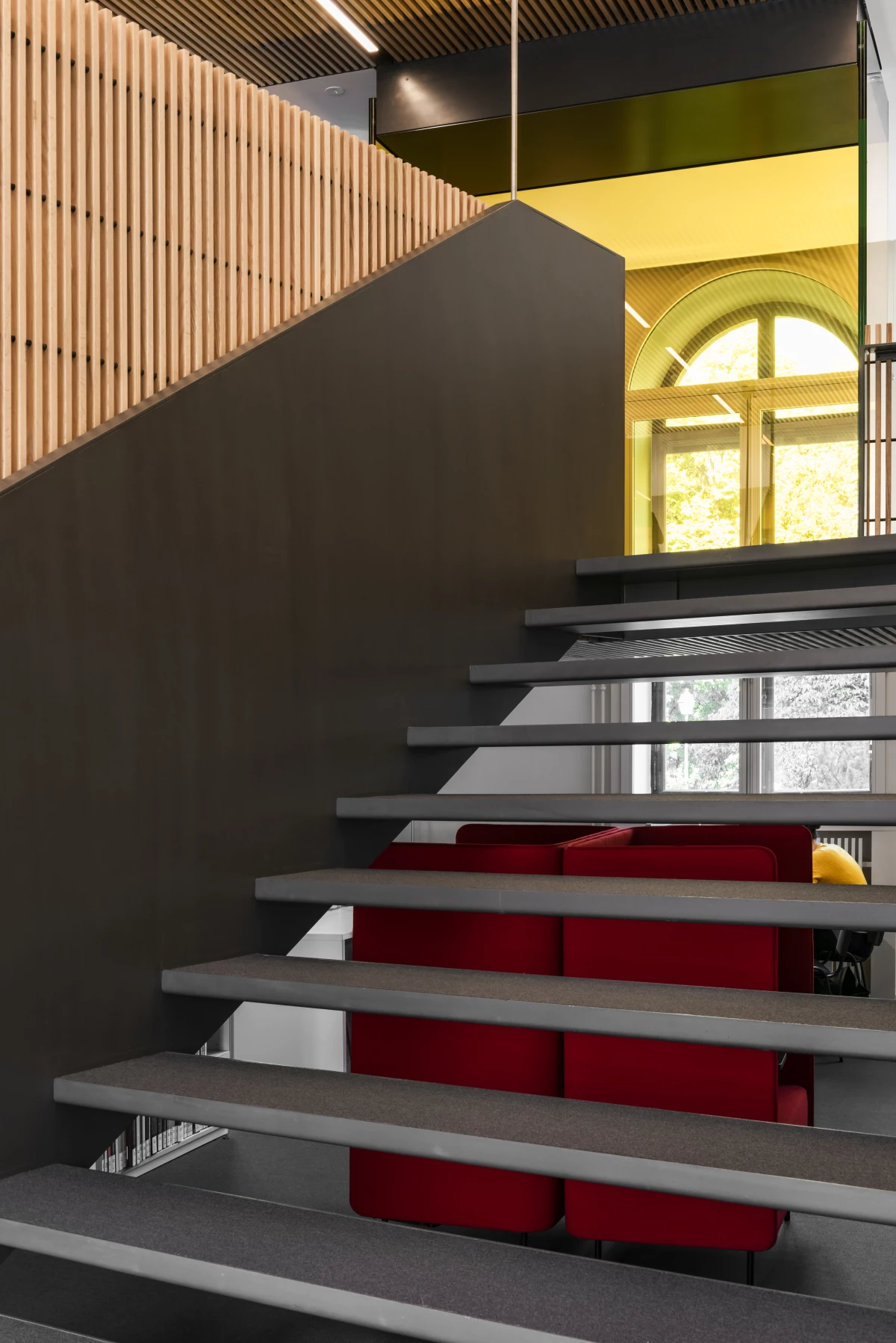 Bibliothèque de l'université de Genève _ Site des Bastions