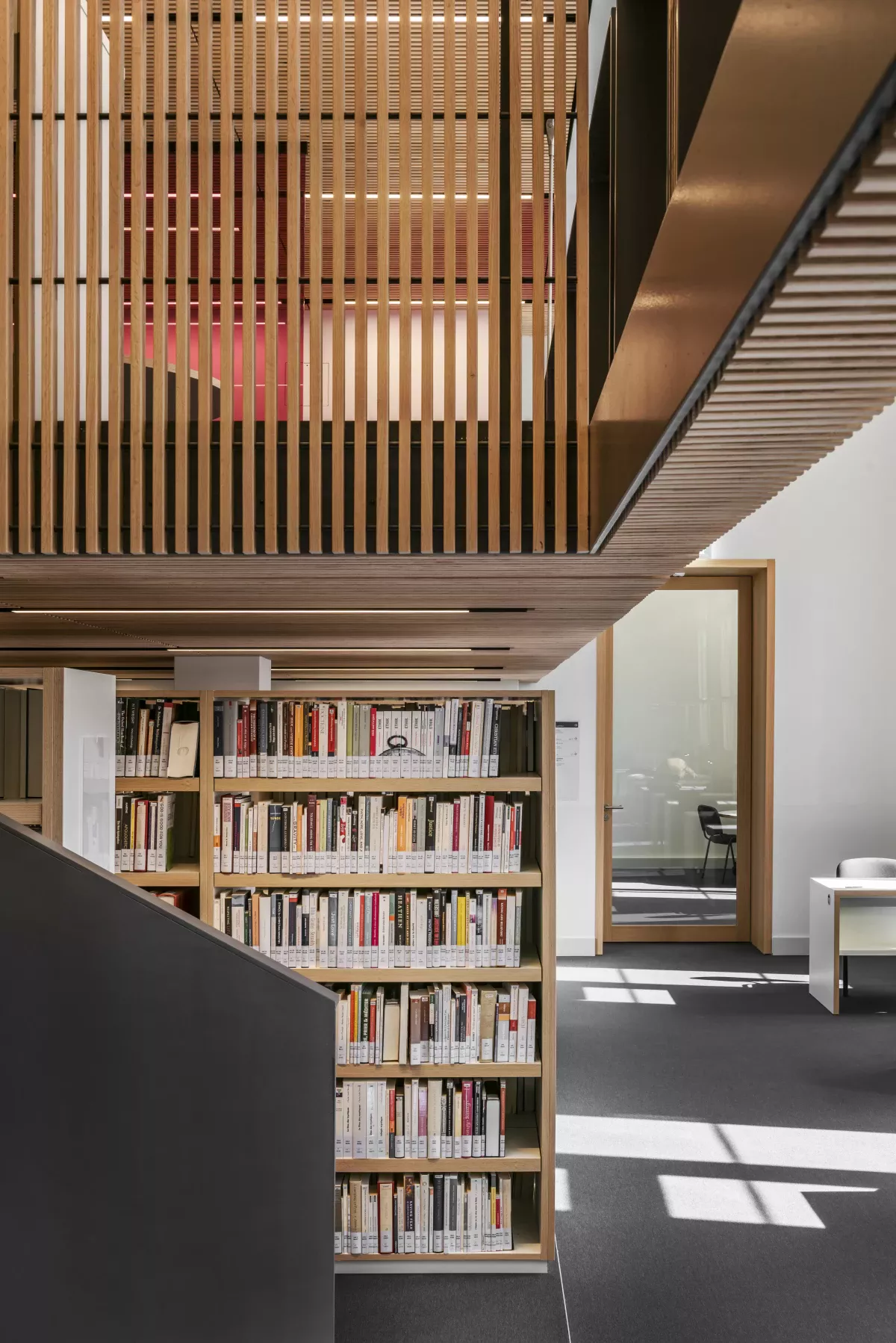 Bibliothèque de l'université de Genève _ Site des Bastions