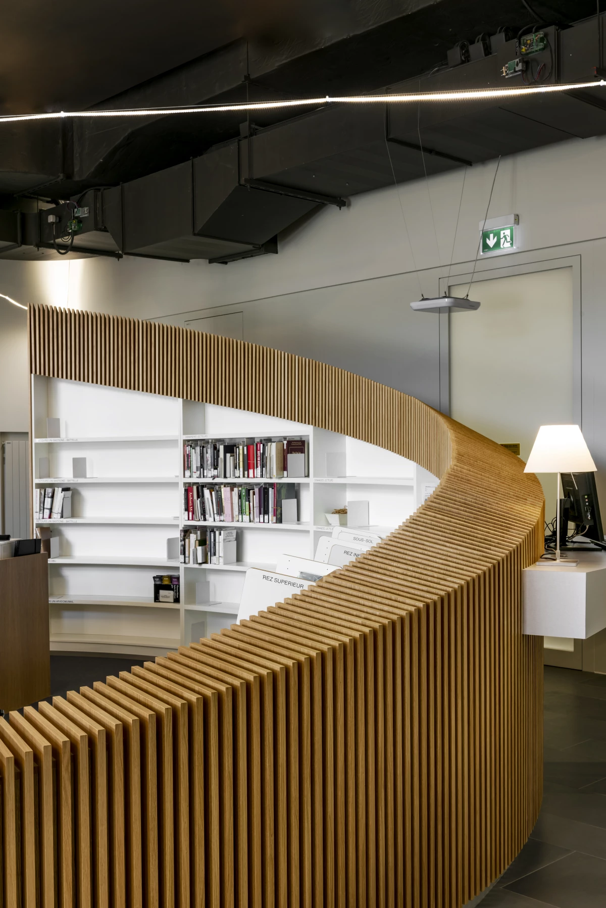 Bibliothèque de l'université de Genève _ Site des Bastions