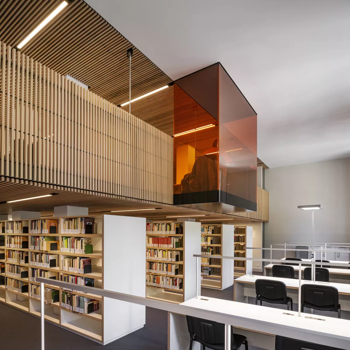 Bibliothèque de l'université de Genève _ Site des Bastions