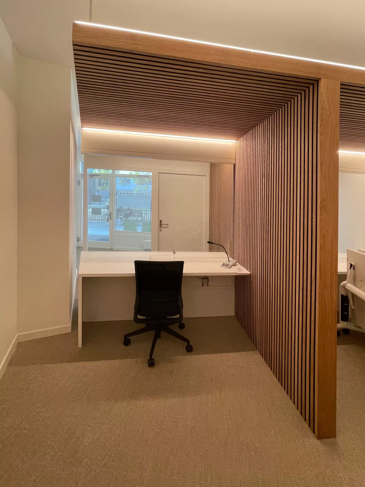 Aménagement de surfaces administratives  et d'accueil