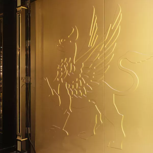 griffin-s-club_transformation_eaux-vives_loic-muriel_15.JPG